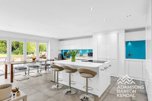 Photo 30- click for photo gallery